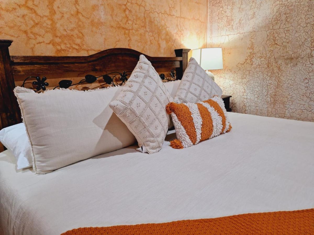 Hotel Boutique Casa Del Angel 안티구아 과테말라 외부 사진