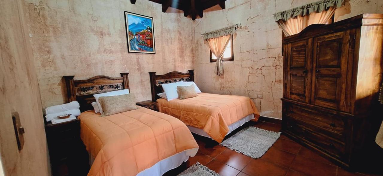 Hotel Boutique Casa Del Angel 안티구아 과테말라 외부 사진