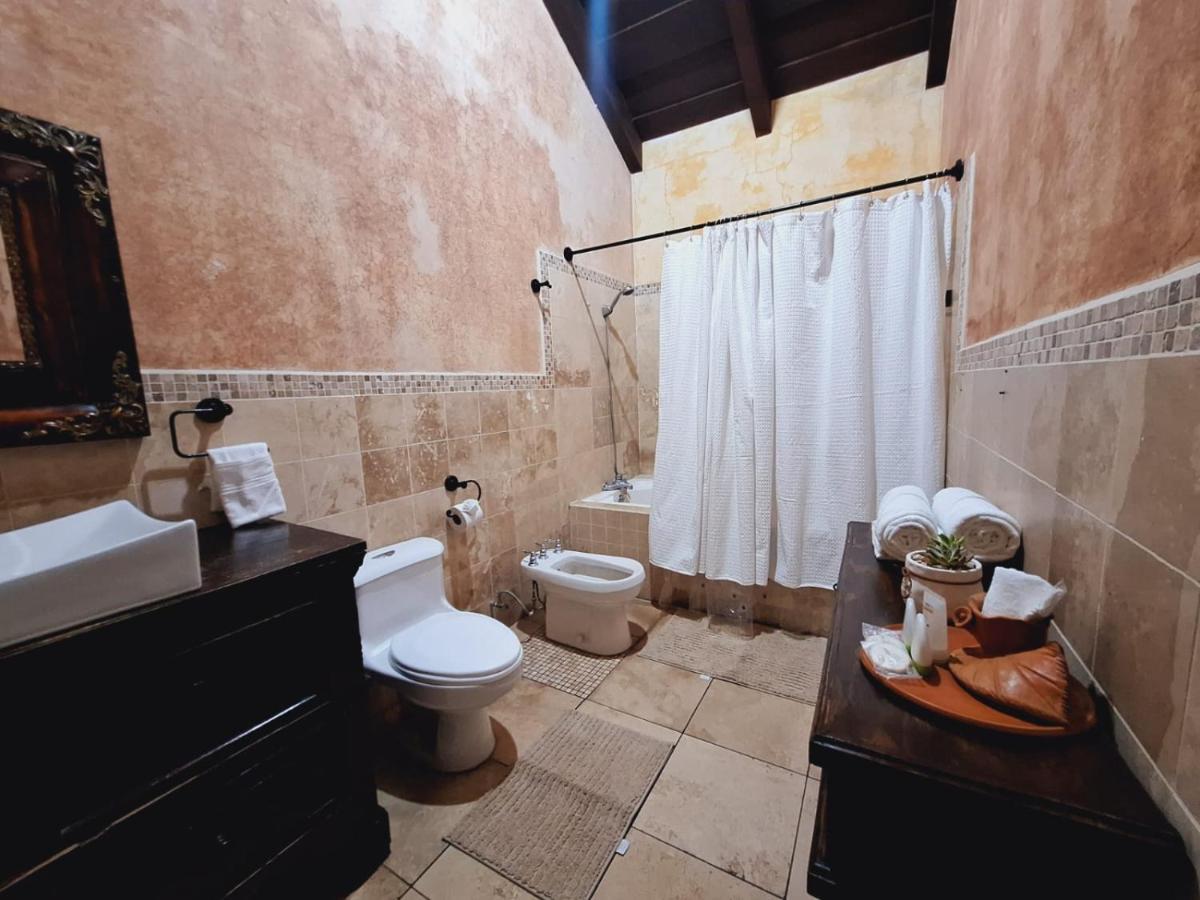 Hotel Boutique Casa Del Angel 안티구아 과테말라 외부 사진
